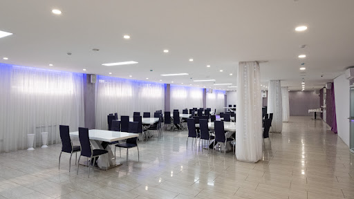Banquet room