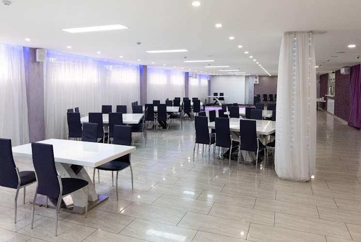 Banquet room