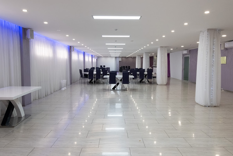 Banquet room