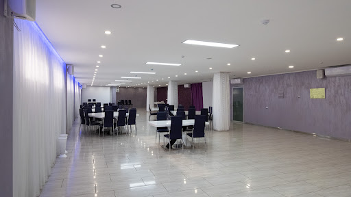 Banquet room