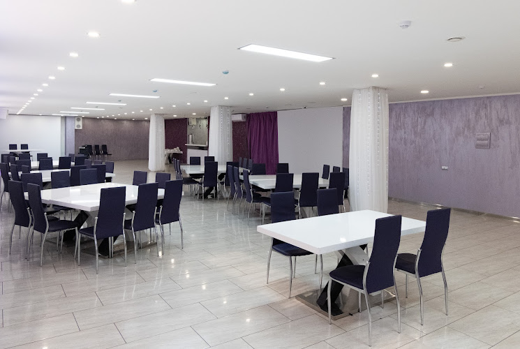 Banquet room